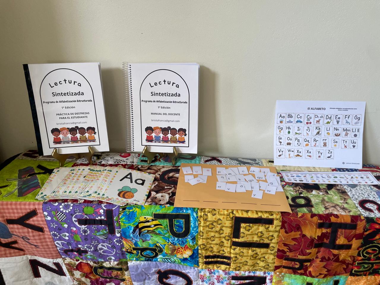 Lectura Sintetizada teacher's manual and student workbook